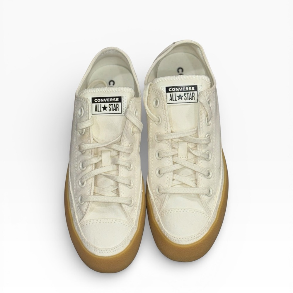 Chuck Taylor, All-Star heavy canvas